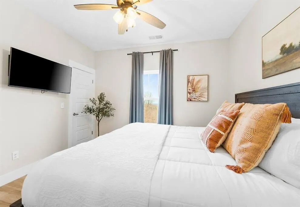 Holiday home Luxury Lakefront: 9br/8.5ba, Views, Peak Comfort Branson