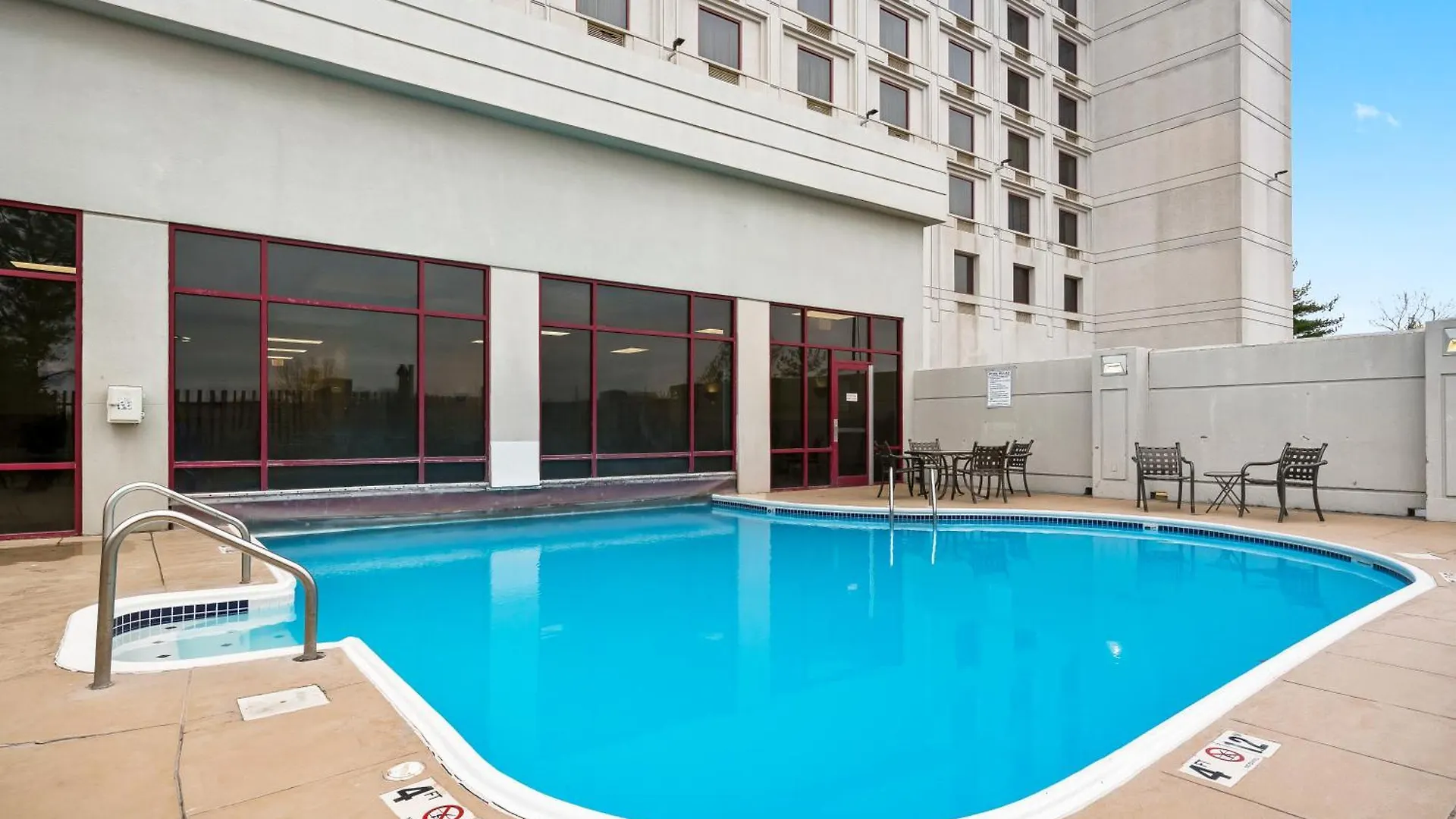 Hotel Thousand Hills