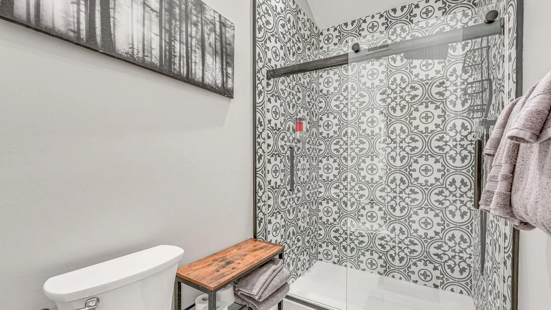 With Amenities And Marina Views!