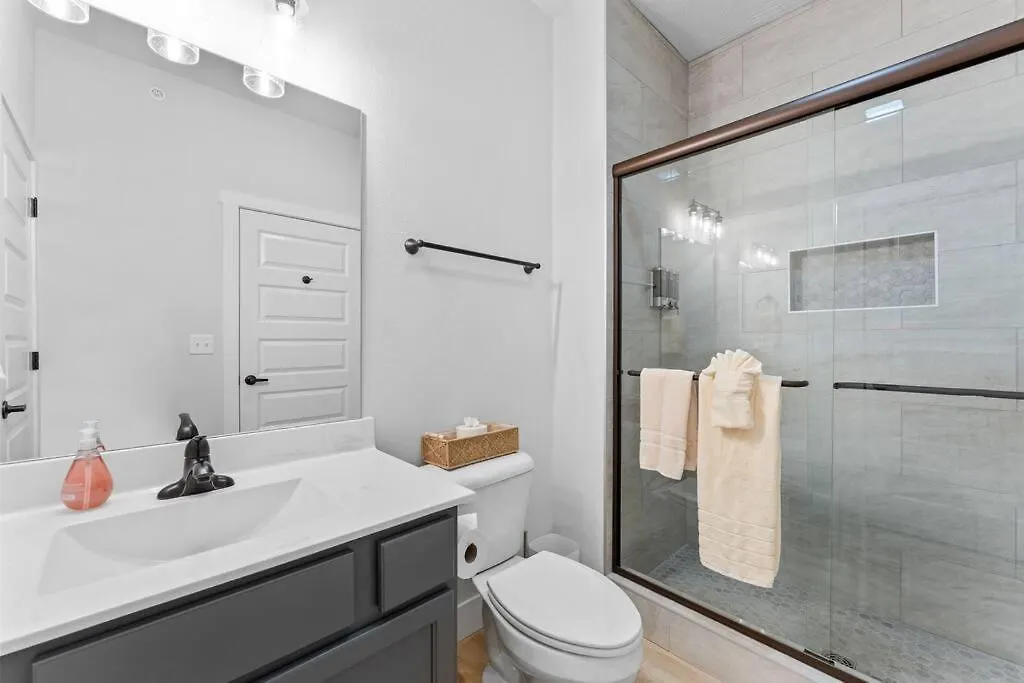 The Fish-amazing Views-sleeps 24-indoor-outdoor Pools Tatil Evi