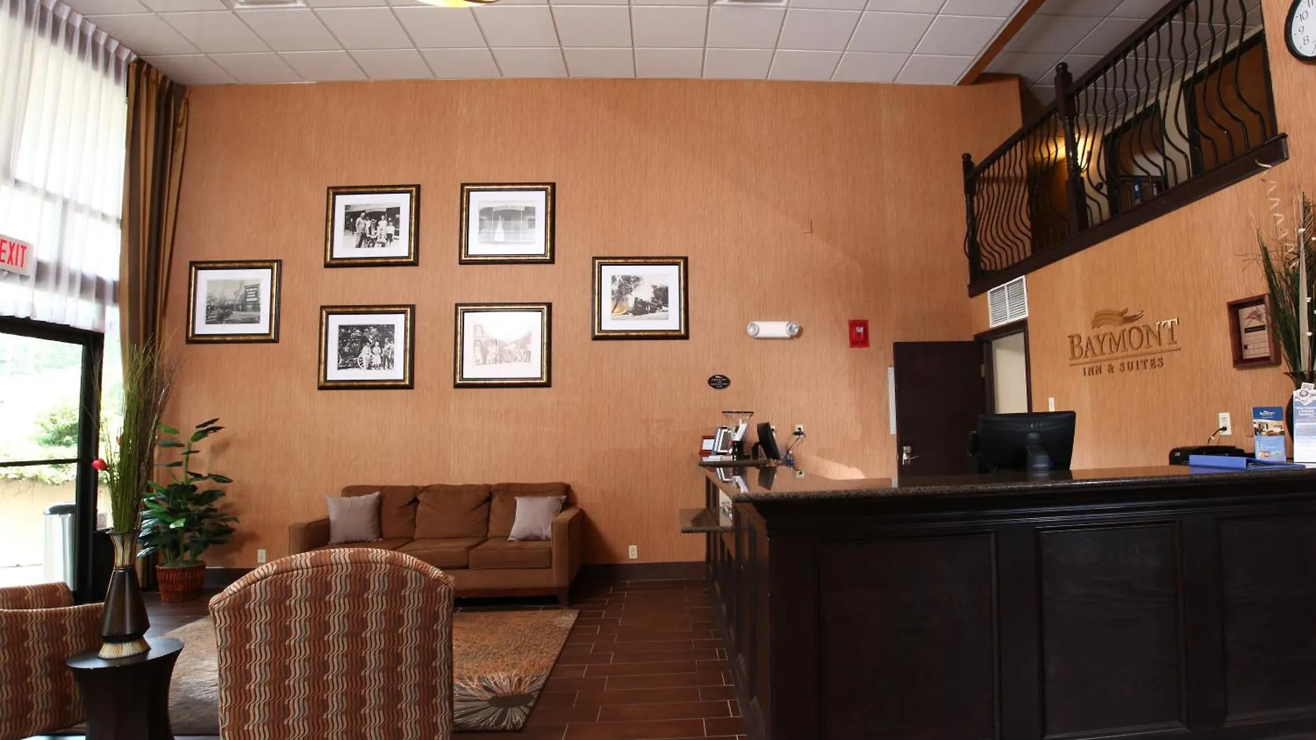 Hotel Baymont By Wyndham - On The Strip Branson