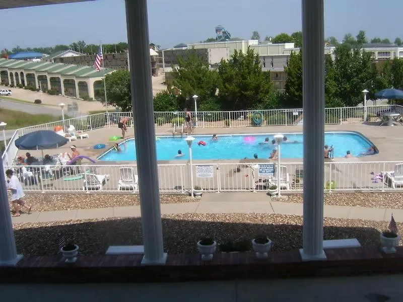 Motel Twelve Oaks
