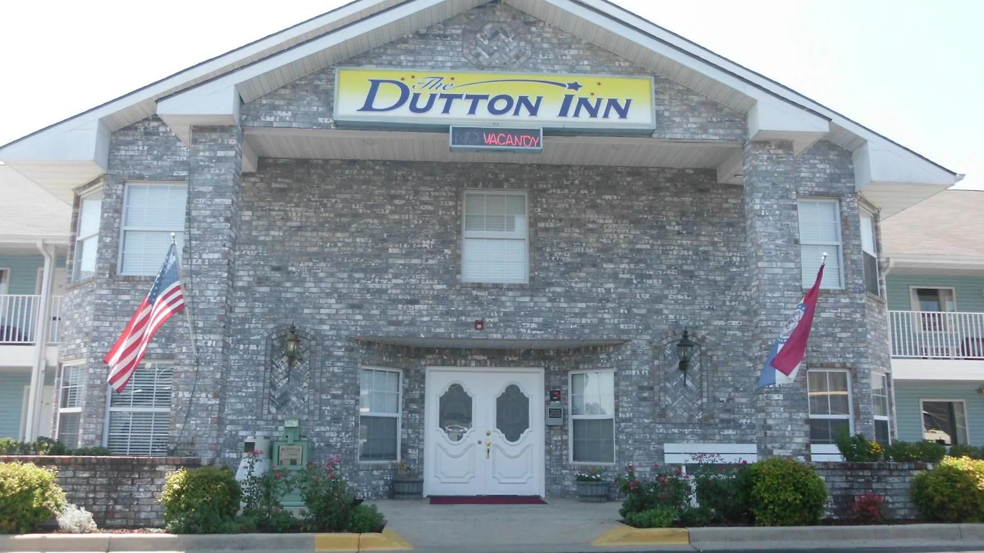 Dutton Branson