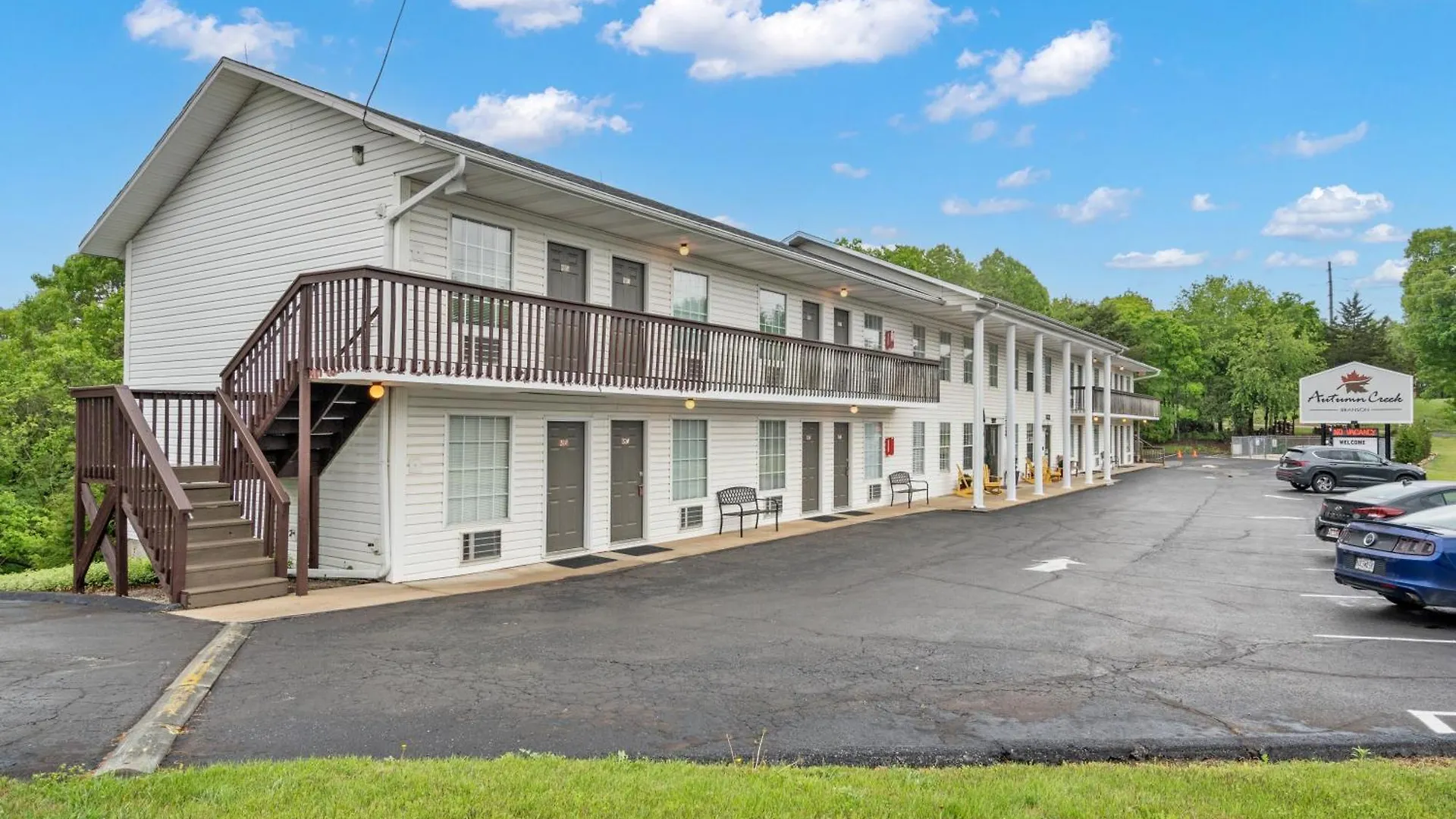 Autumn Creek Branson Motel 2*