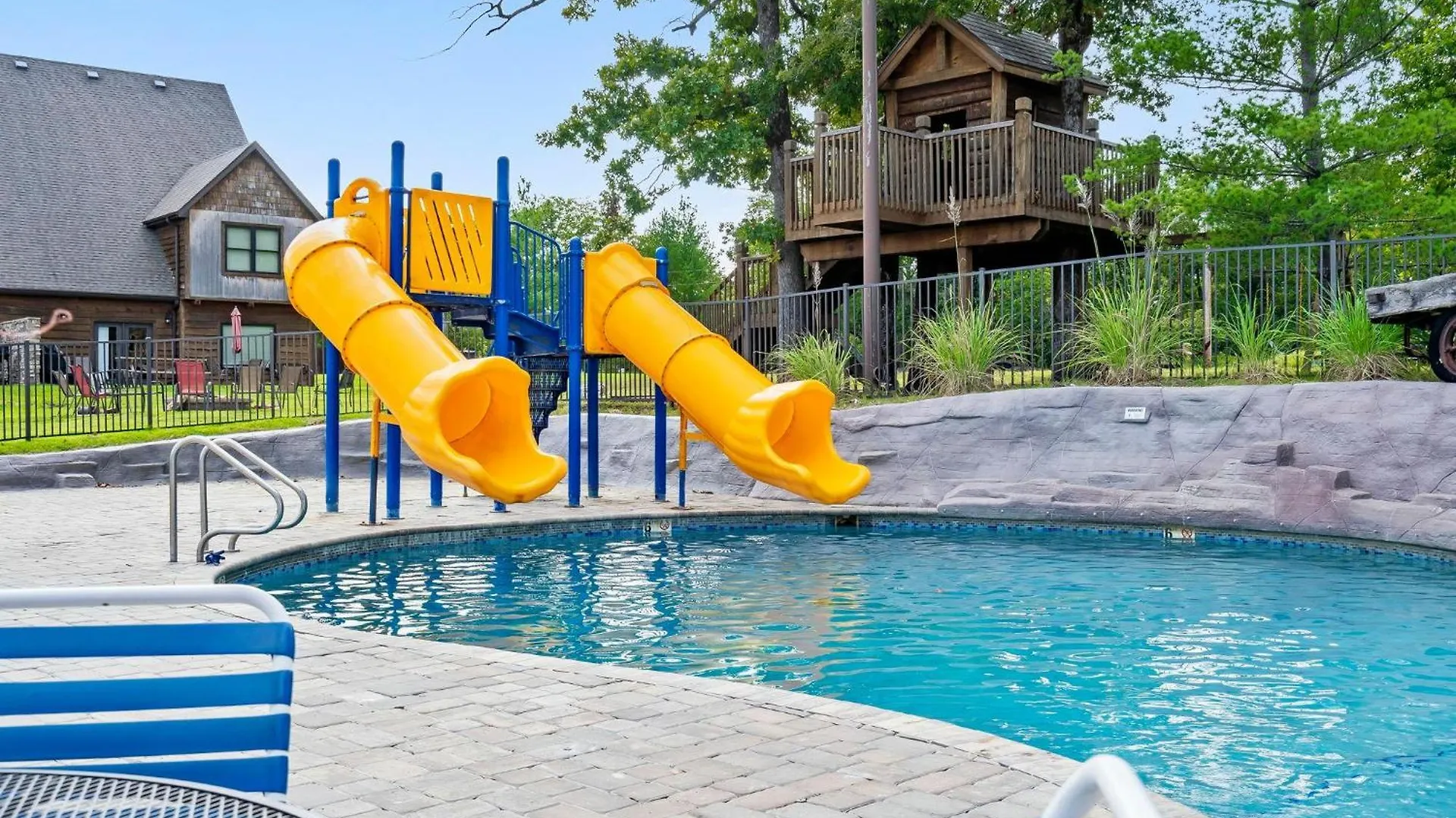 Holiday home Atta Buoy - Lakefront Branson