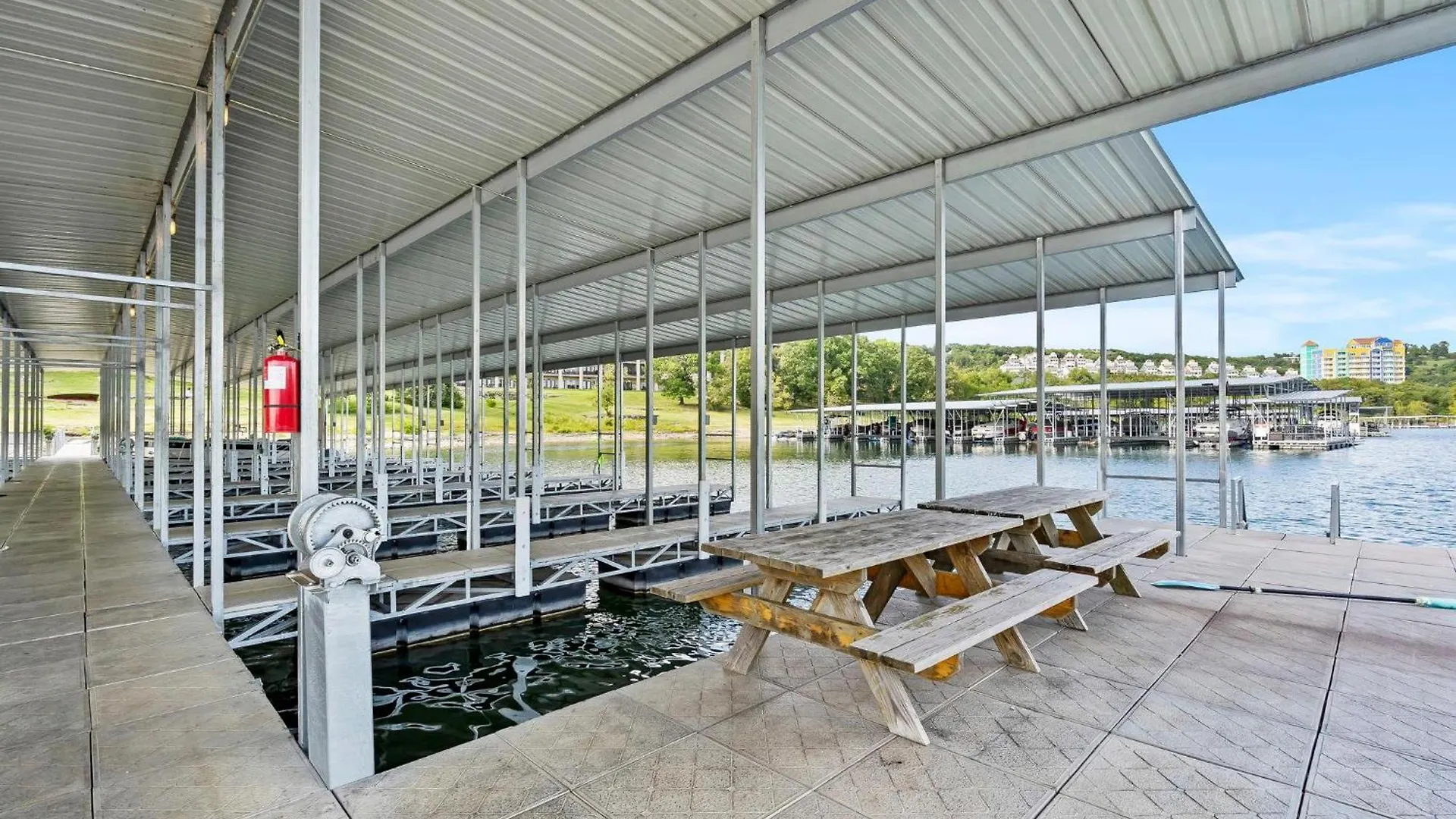 Atta Buoy - Lakefront Holiday home Branson