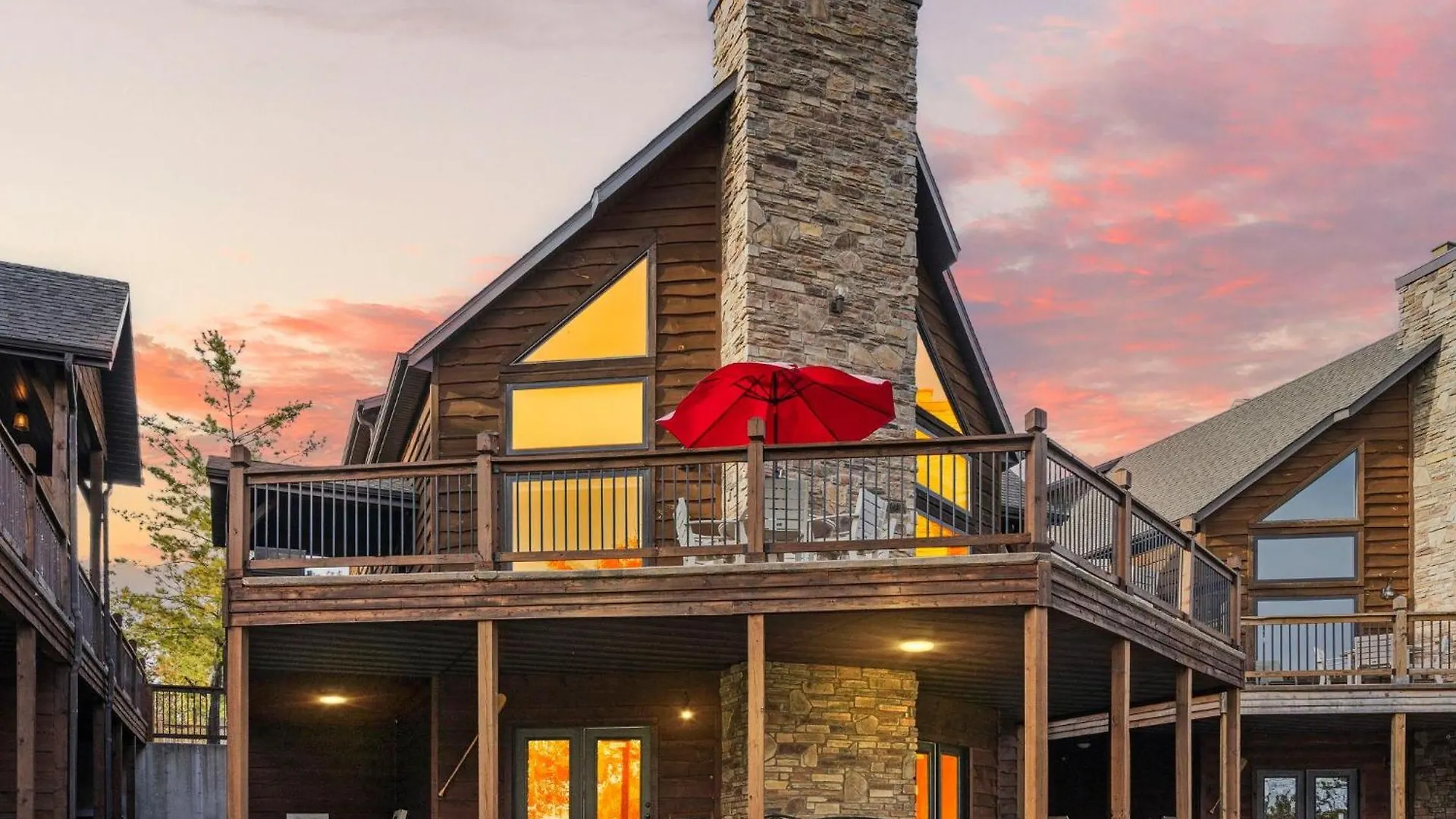 Atta Buoy - Lakefront Holiday home