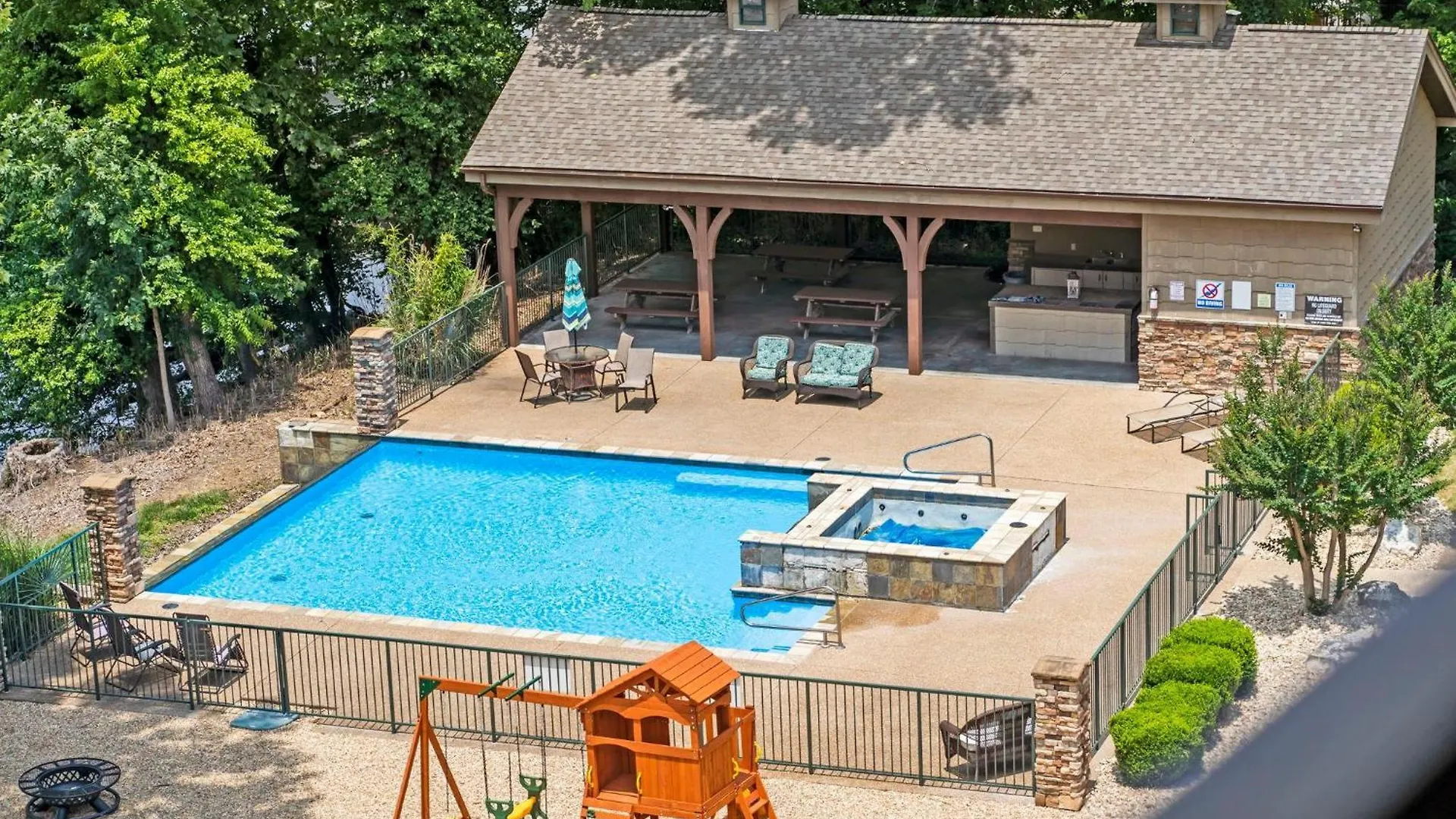 Briarwood Shores