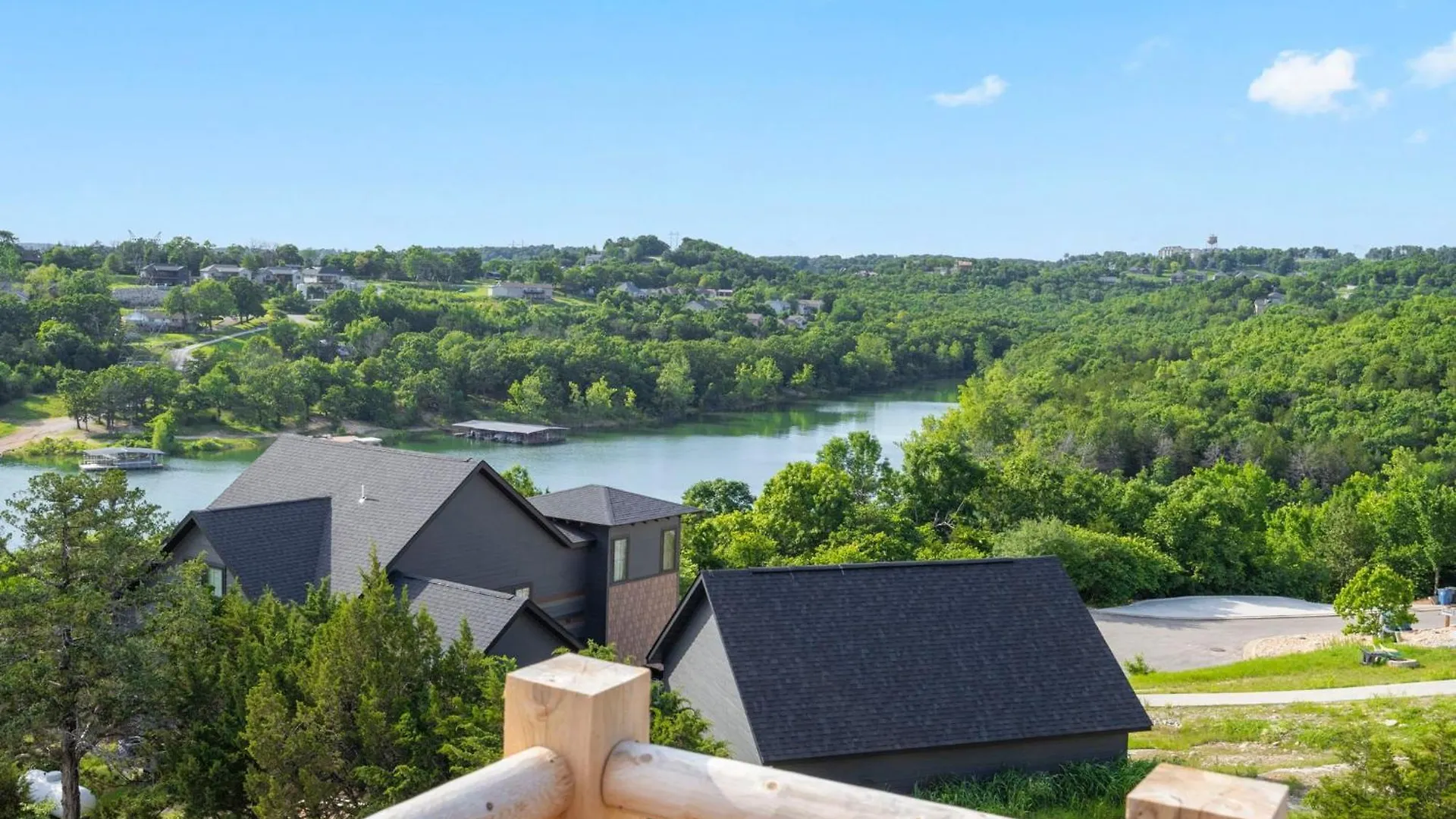 Holiday home Private Hot Tub-free Attraction Tickets-lake Lookout-community Indoor & Outdoor Pools Branson