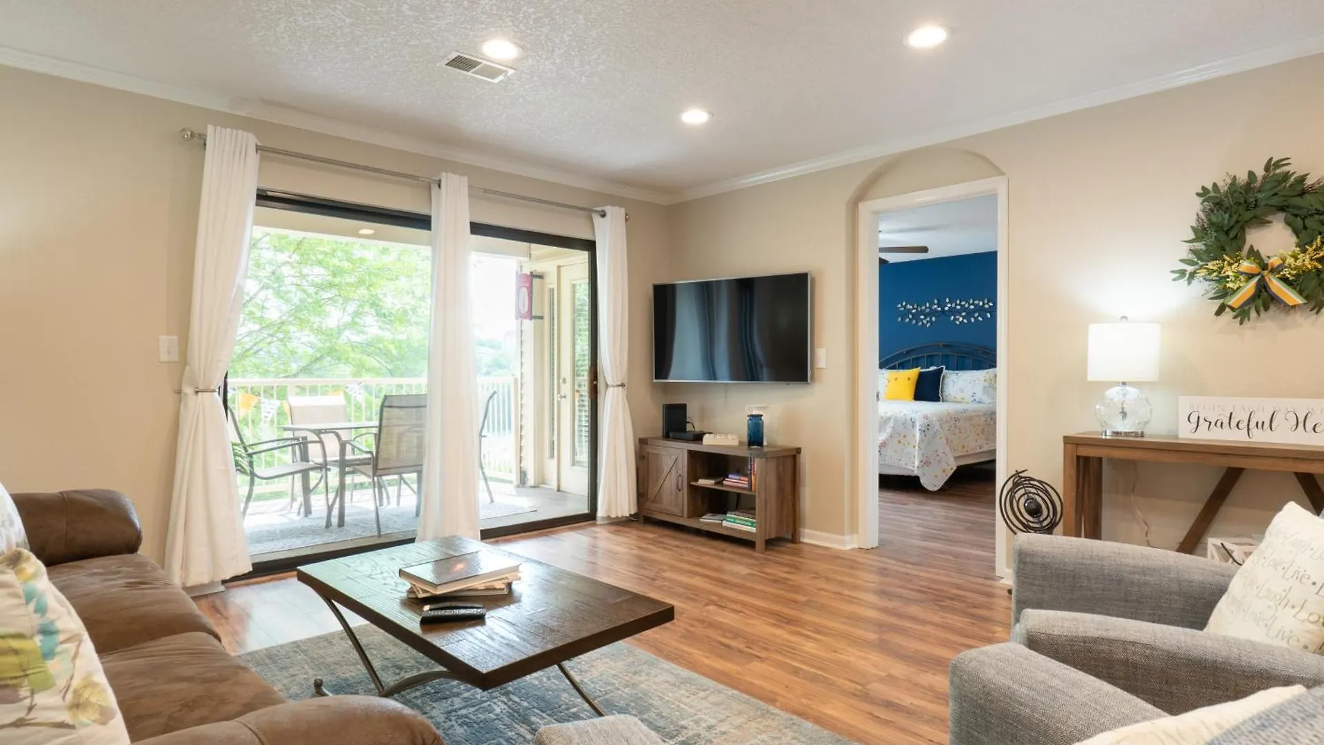 2br Walk-in - Near The 76 Strip - 2 Pools - Free Tickets Included - Fhf-11