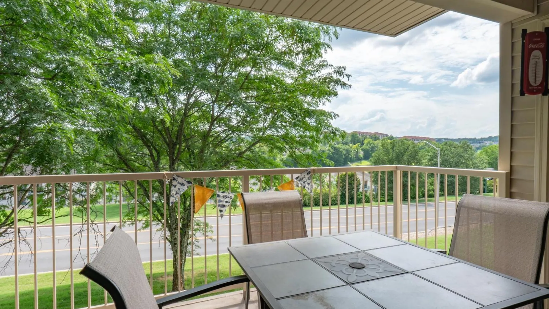 2br Walk-in - Near The 76 Strip - 2 Pools - Free Tickets Included - Fhf-11