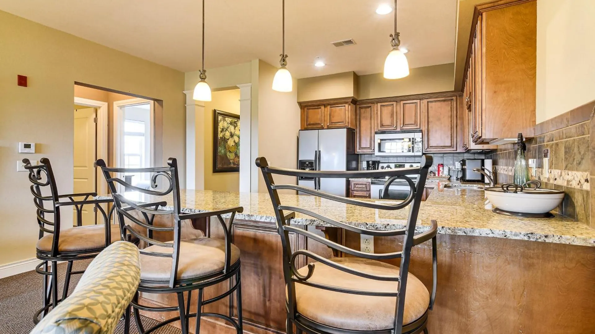 With Pool Access And Views, 3 Mi Dtwn! Apartman