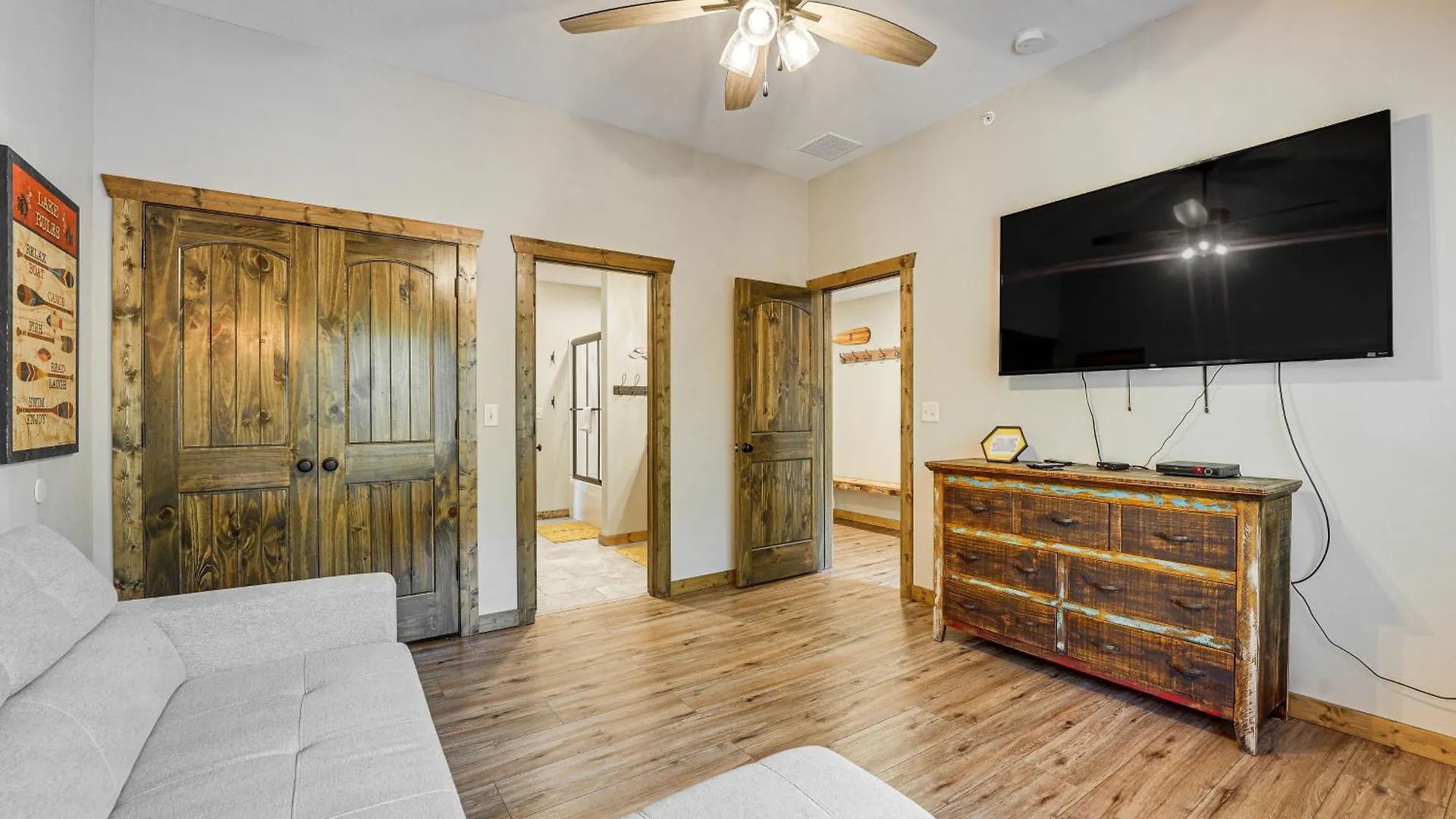 With Pool Access And Private Boat Slip! Holiday home Branson
