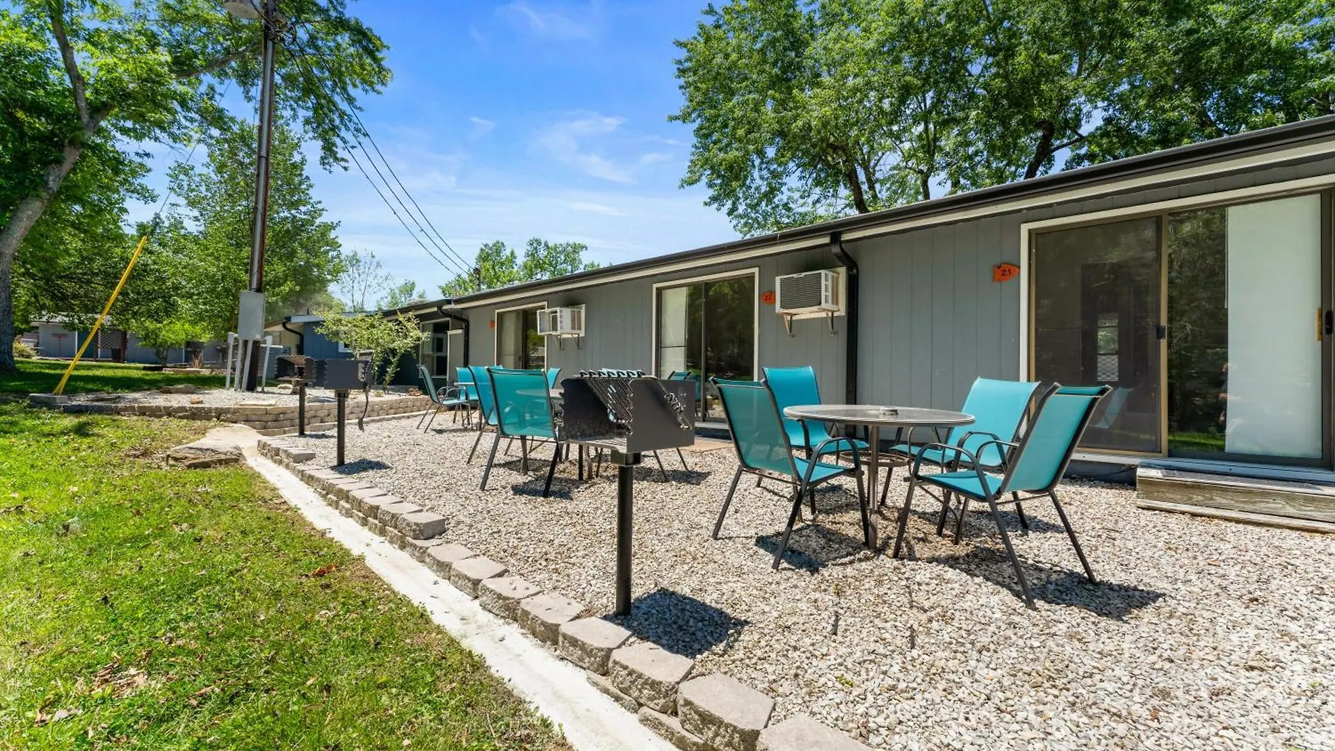 Osage Apartment