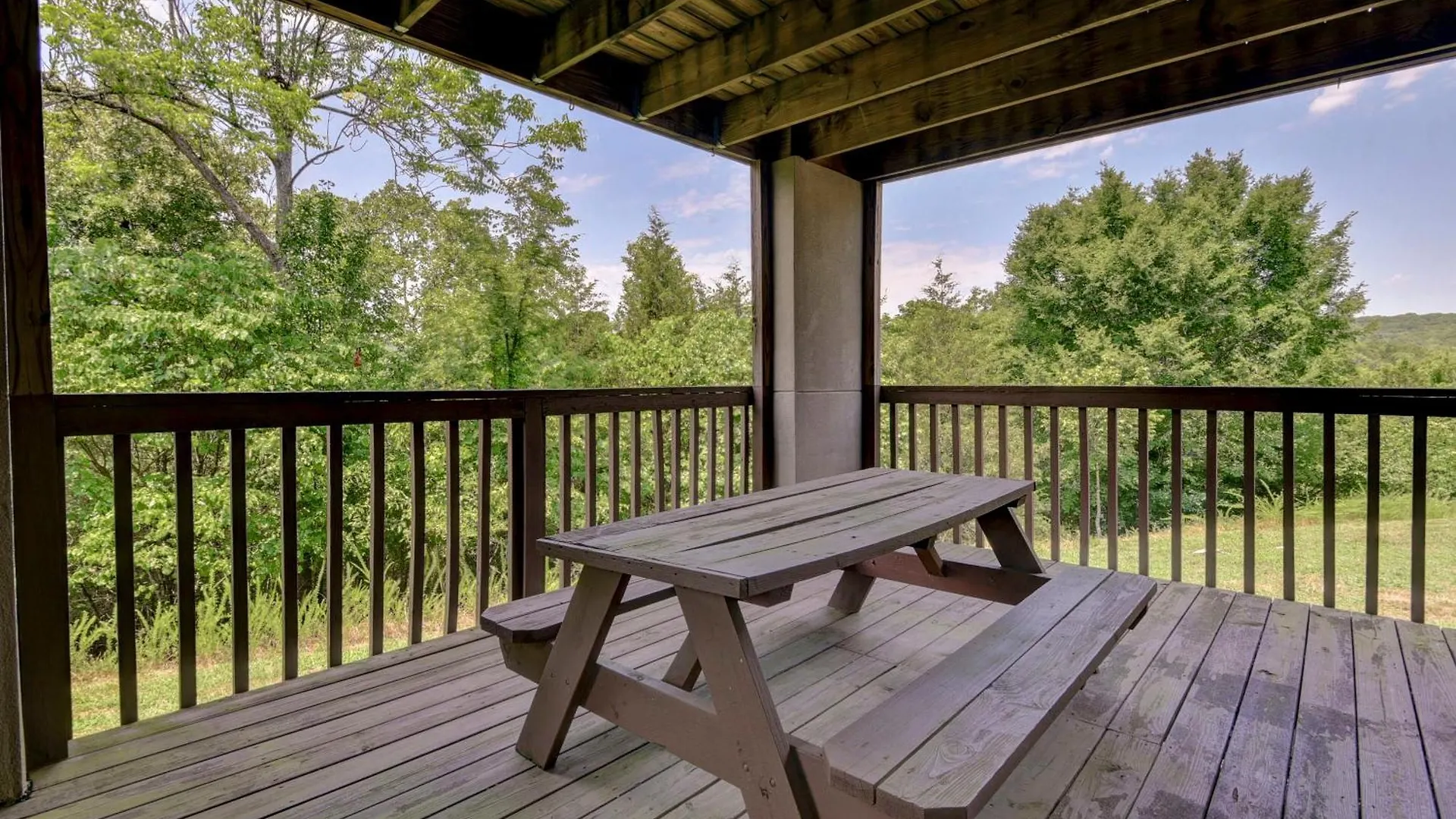 Beautiful Getaway-next To Silver Dollar &tablerock-family Amenities * Branson