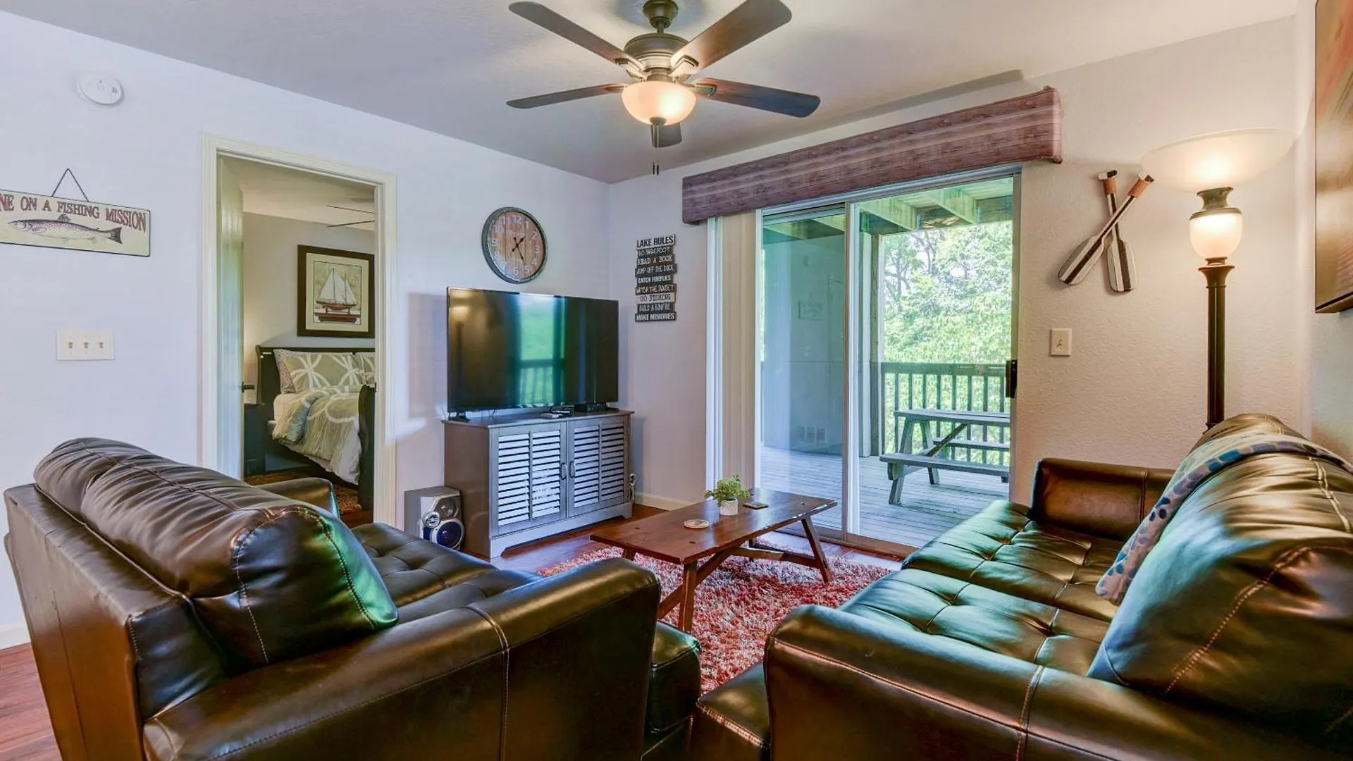 Beautiful Getaway-next To Silver Dollar &tablerock-family Amenities Apartman