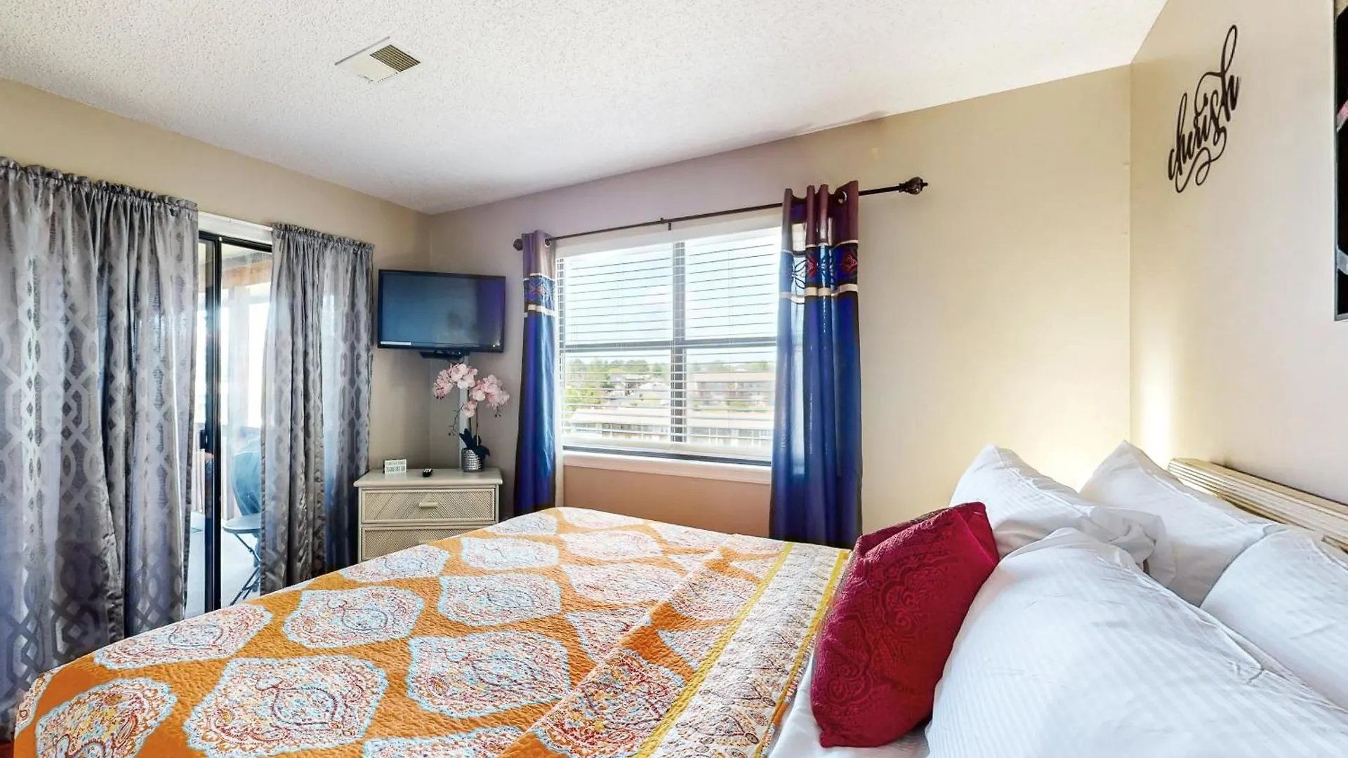 116 Club Dr, #12 Mo *