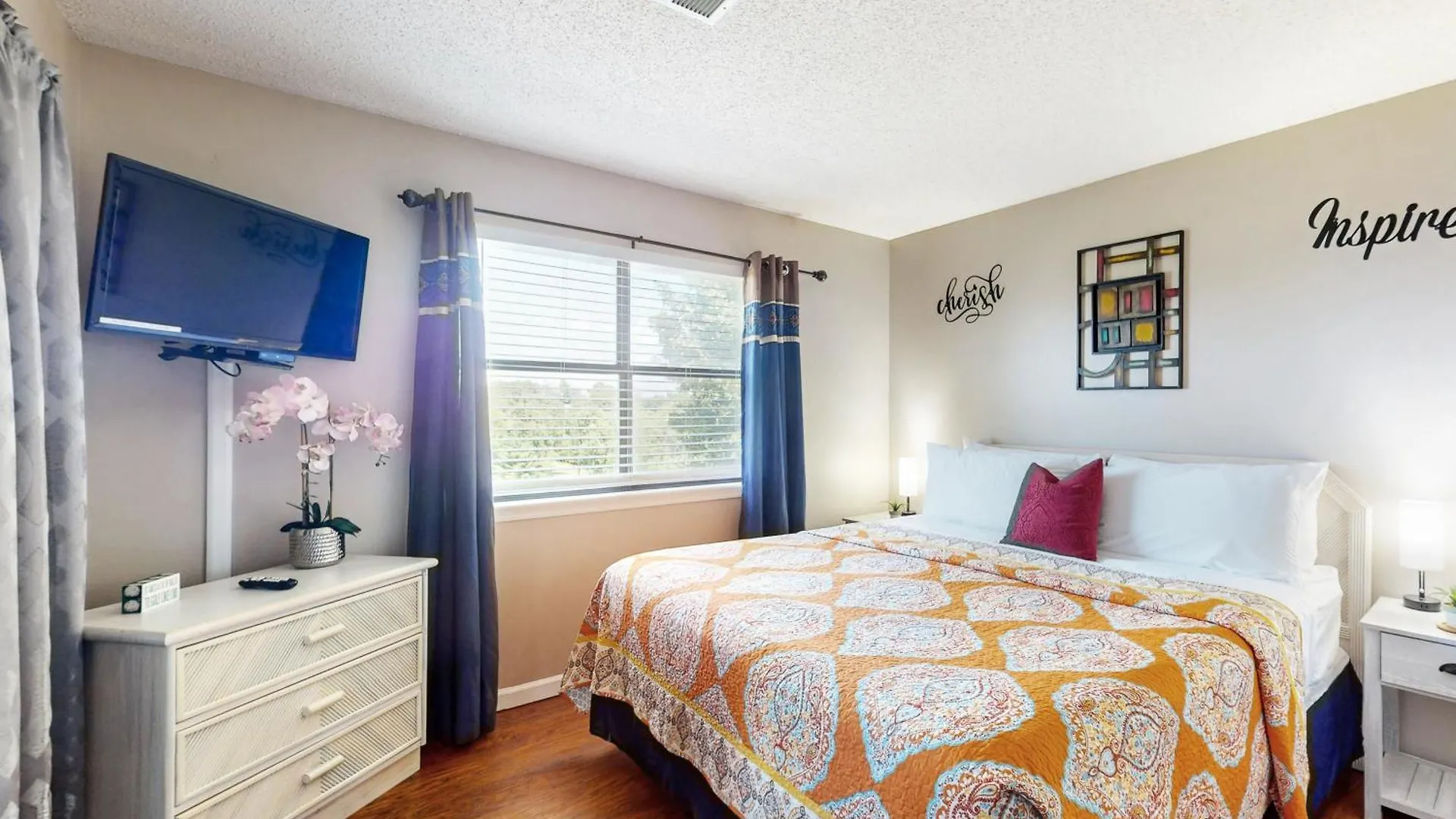116 Club Dr, #12 Mo Apartment *