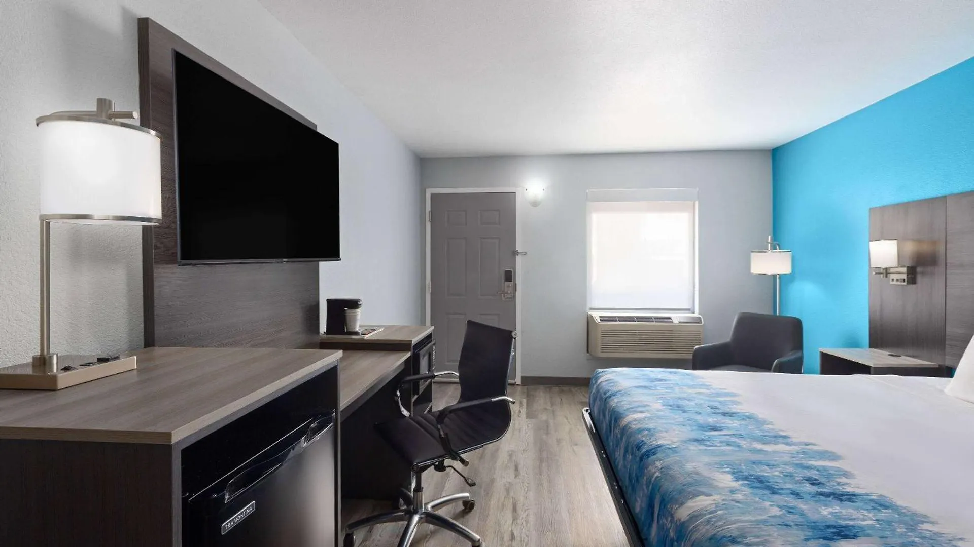 Baymont By Wyndham Thousand Hills Hotel Branson