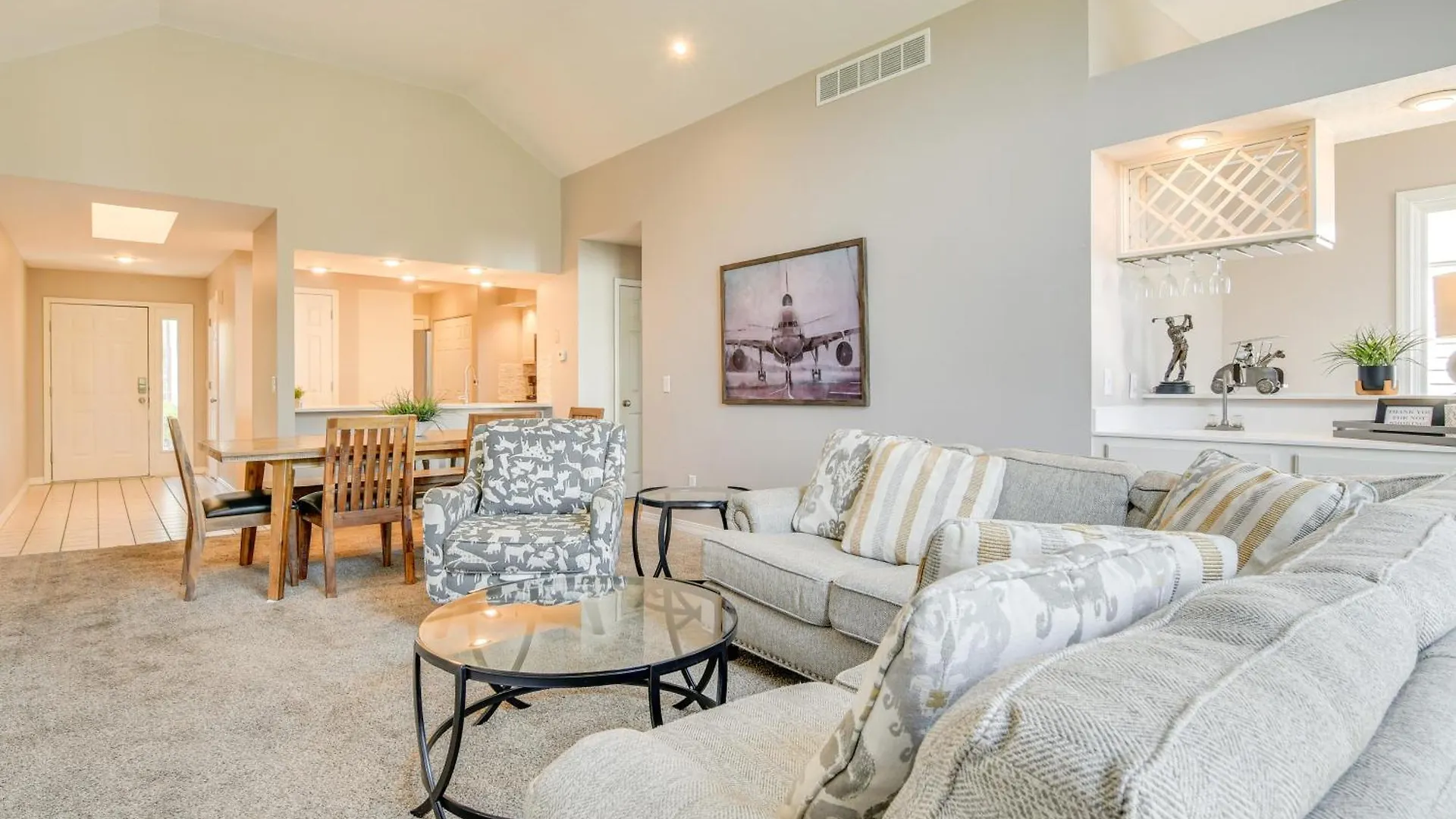 Apartman Getaway With Pool Access Less Than 4 Mi To 76 Strip!