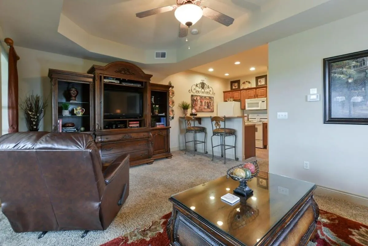 Tuscany - In The Heart Of Holiday home Branson