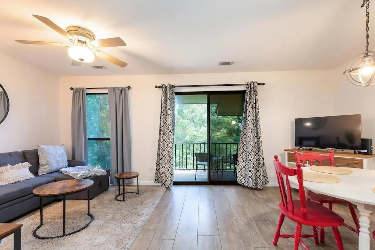Holiday home The Capital Indoor Outdoor Pool Hot Tub & Branson
