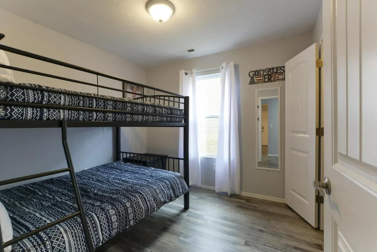 Patriot Place- Walk-in No Stairs Holiday home Branson