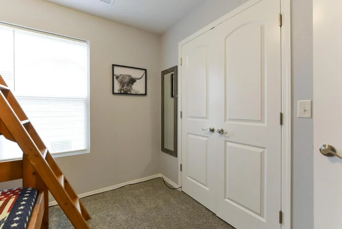 Western Comfort Branson