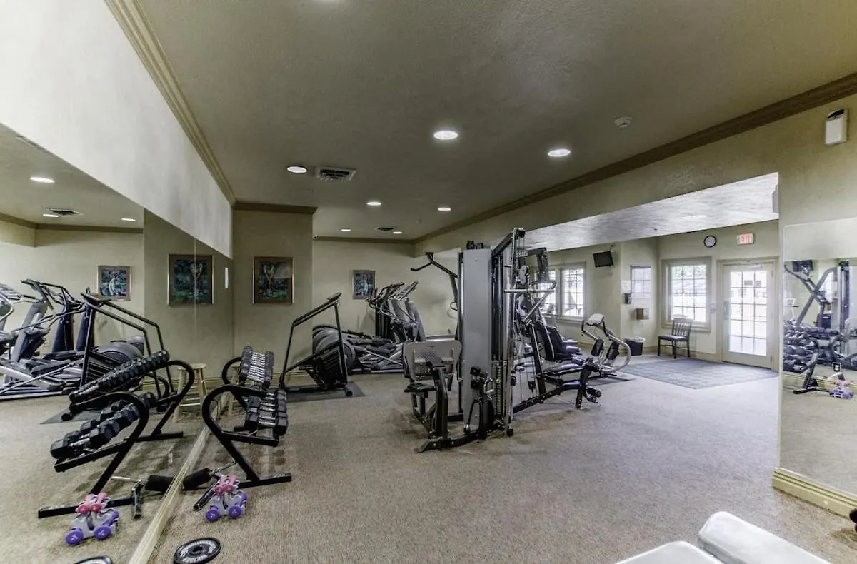 Bella Restare - Amenities Walking Distance *