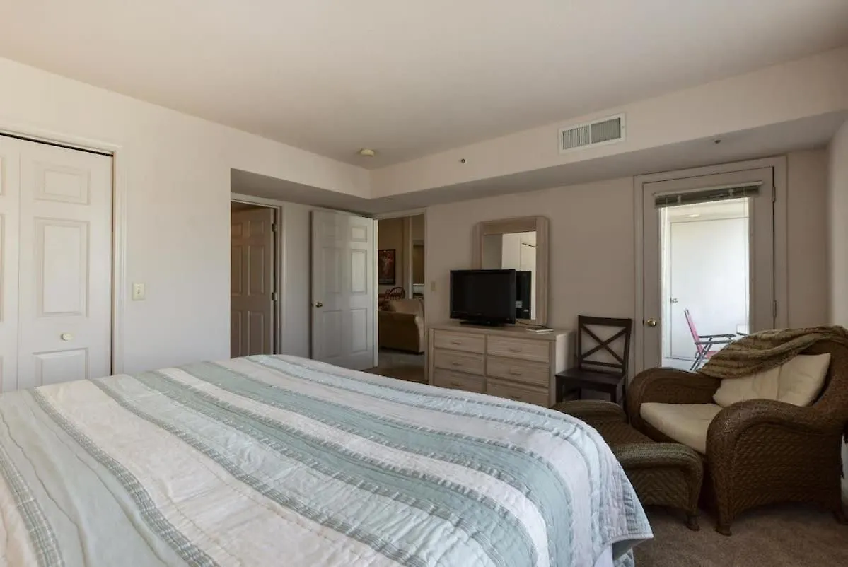 Bella Restare - Amenities Walking Distance Branson