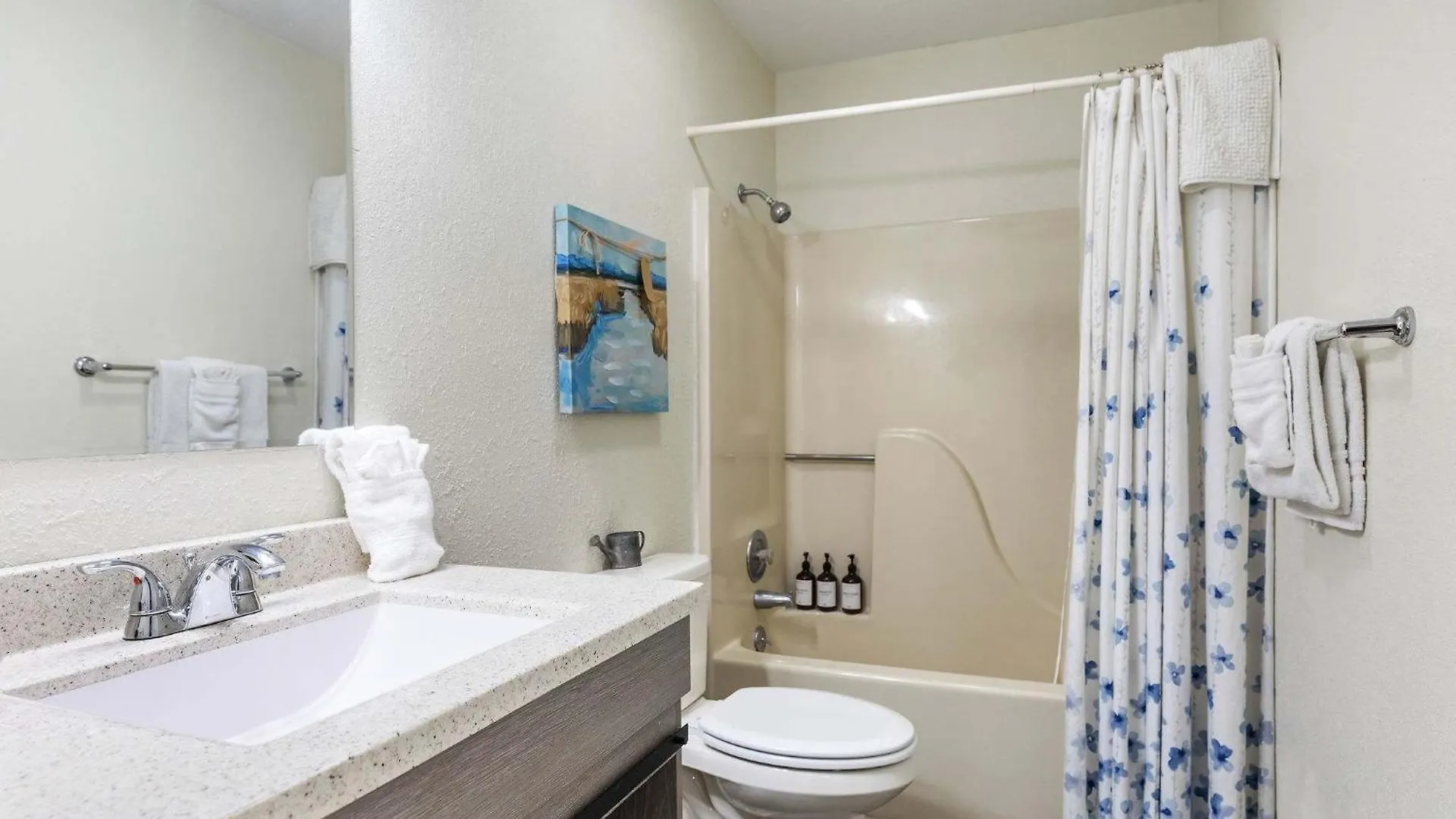2 Bd 2 Bath Indoor Outdoor Pool Hot Tub * Branson