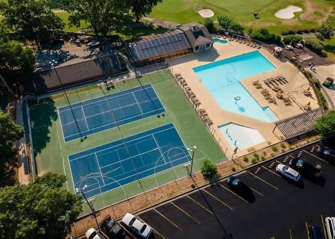 The Capital Indoor Outdoor Pool Hot Tub & Branson