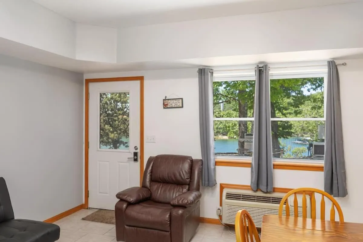 Artilla Cove 8- Lakeview- Bbq Area- Pool Holiday home