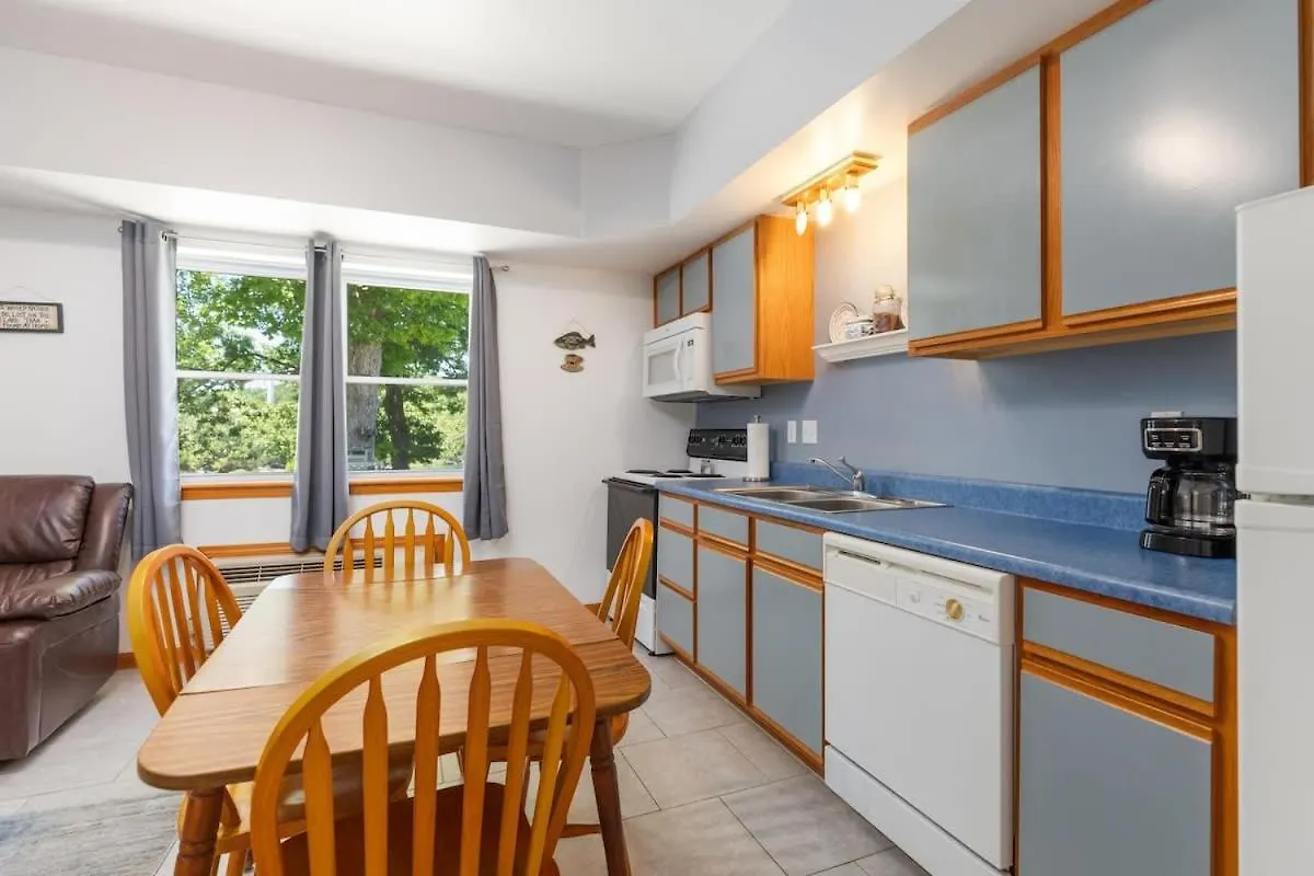 Artilla Cove 8- Lakeview- Bbq Area- Pool Holiday home *