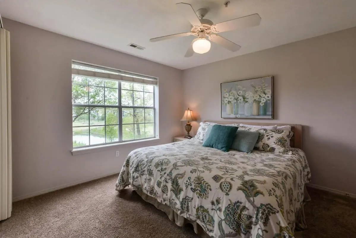 Daydreamer - Beautiful Views & Location Branson