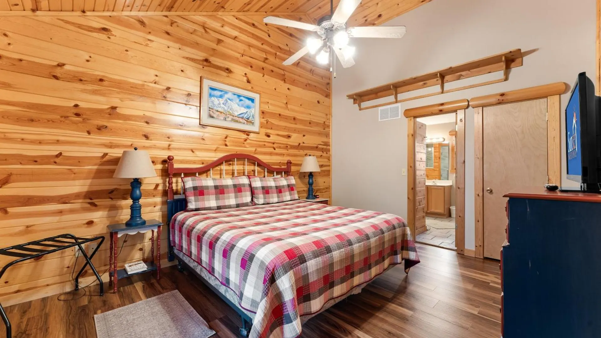 Lodge Ozarks Oasis