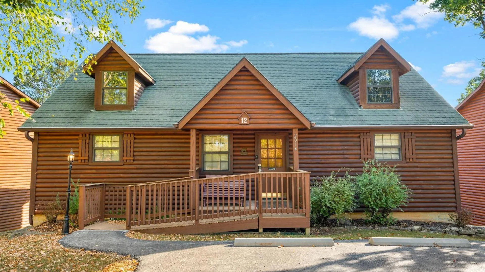 Lodge Ozarks Oasis