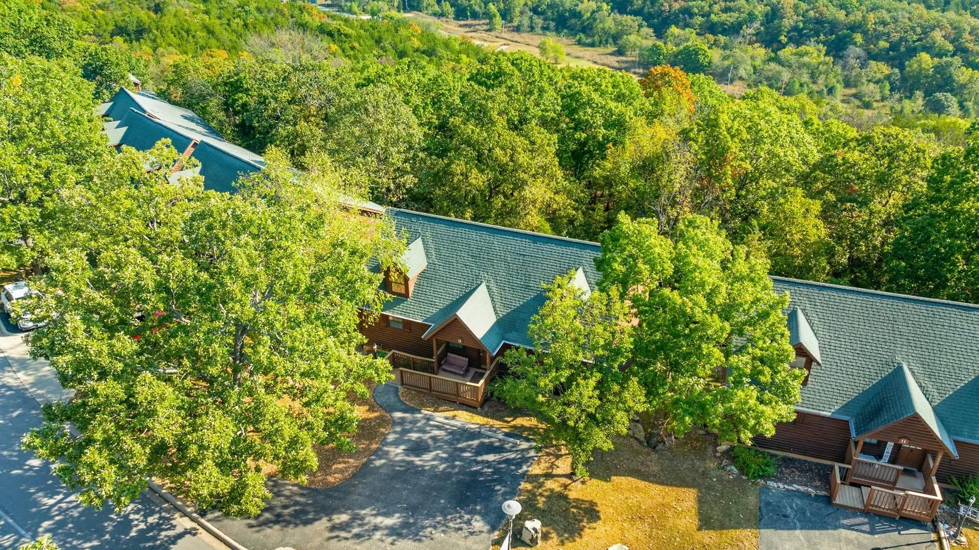 Ozarks Oasis Lodge *