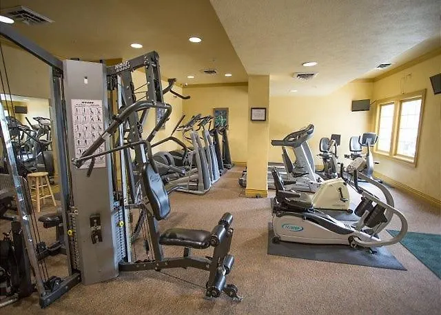 Premiere Pointe Branson