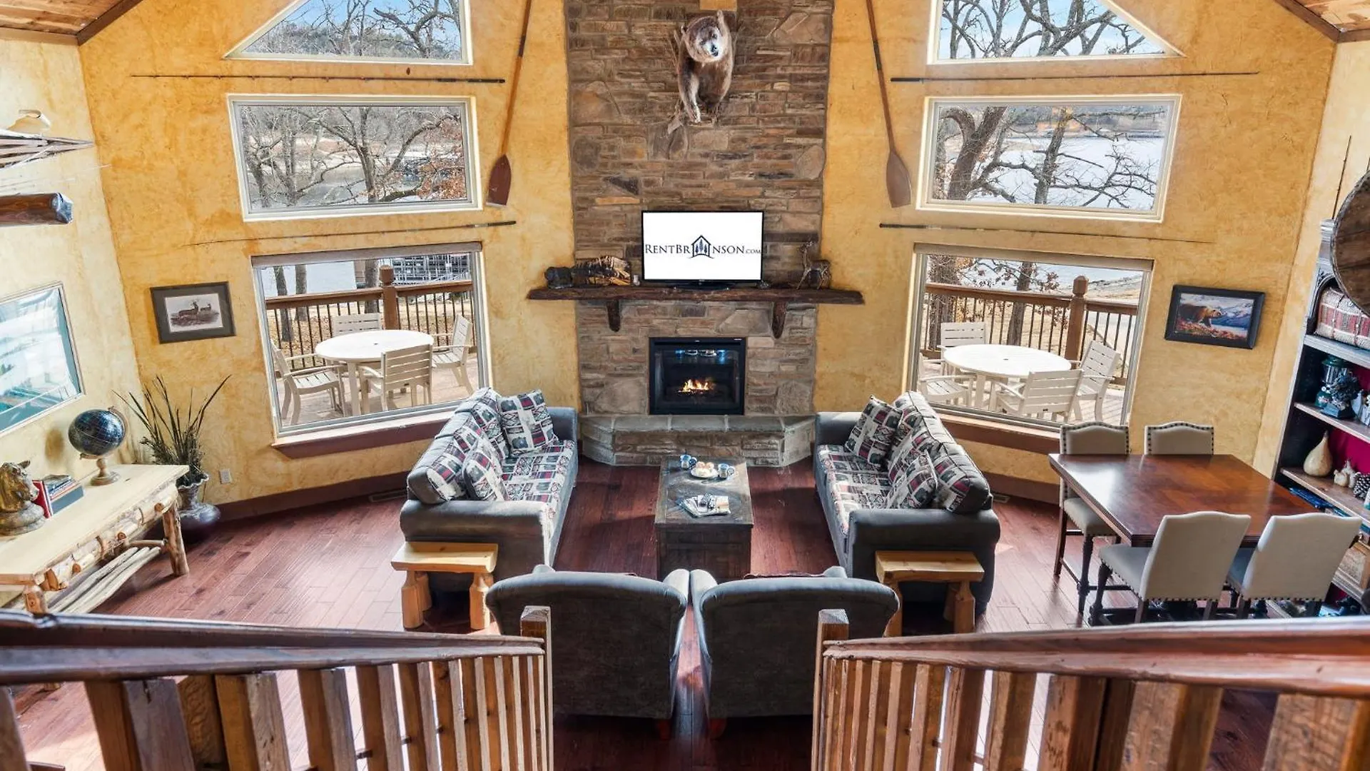 Grin Bear It Lodge Branson