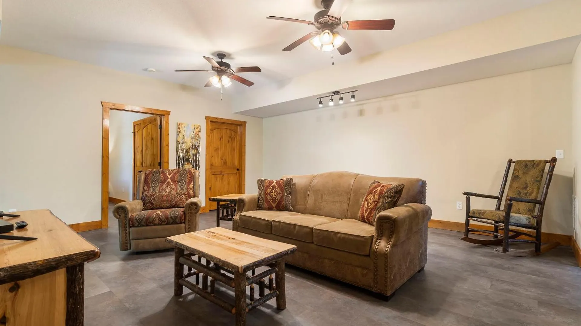Holiday home Taneycomo Upgraded Luxurious, Free Daily Fun, Adirondack Lodge, Beautiful Views! Free Sdc Tickets