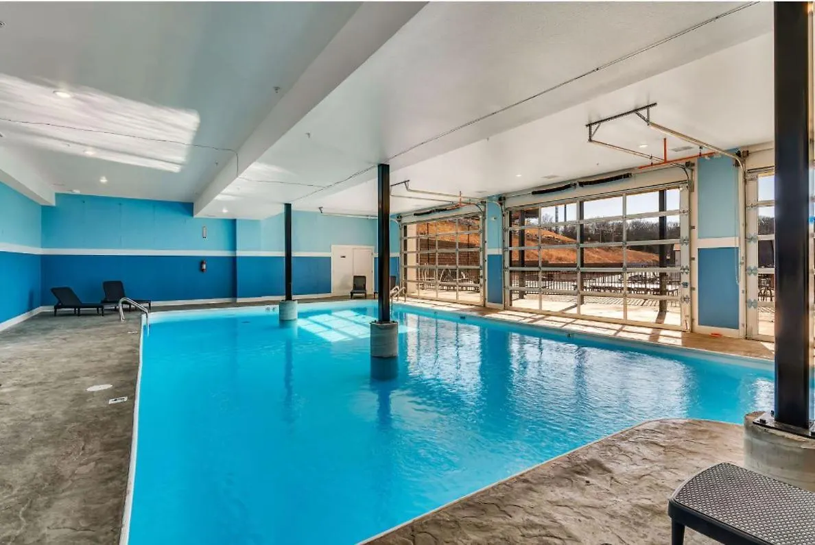 Breathtaking Views-dog Friendly-$400 Of Free Tickets-high End Decor Holiday home