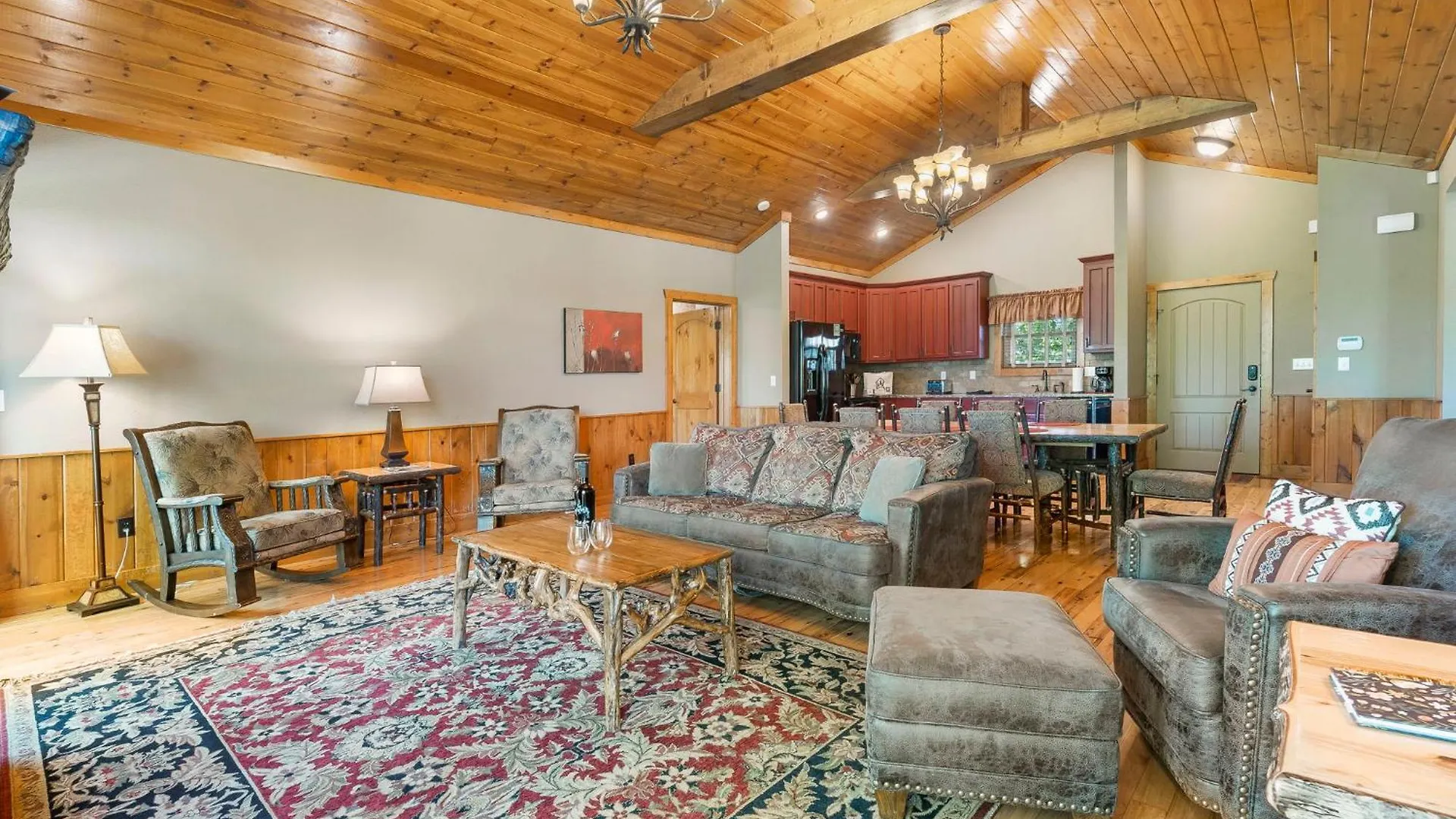 Holiday home Taneycomo Upgraded Luxurious, Free Daily Fun, Adirondack Lodge, Beautiful Views! Free Sdc Tickets