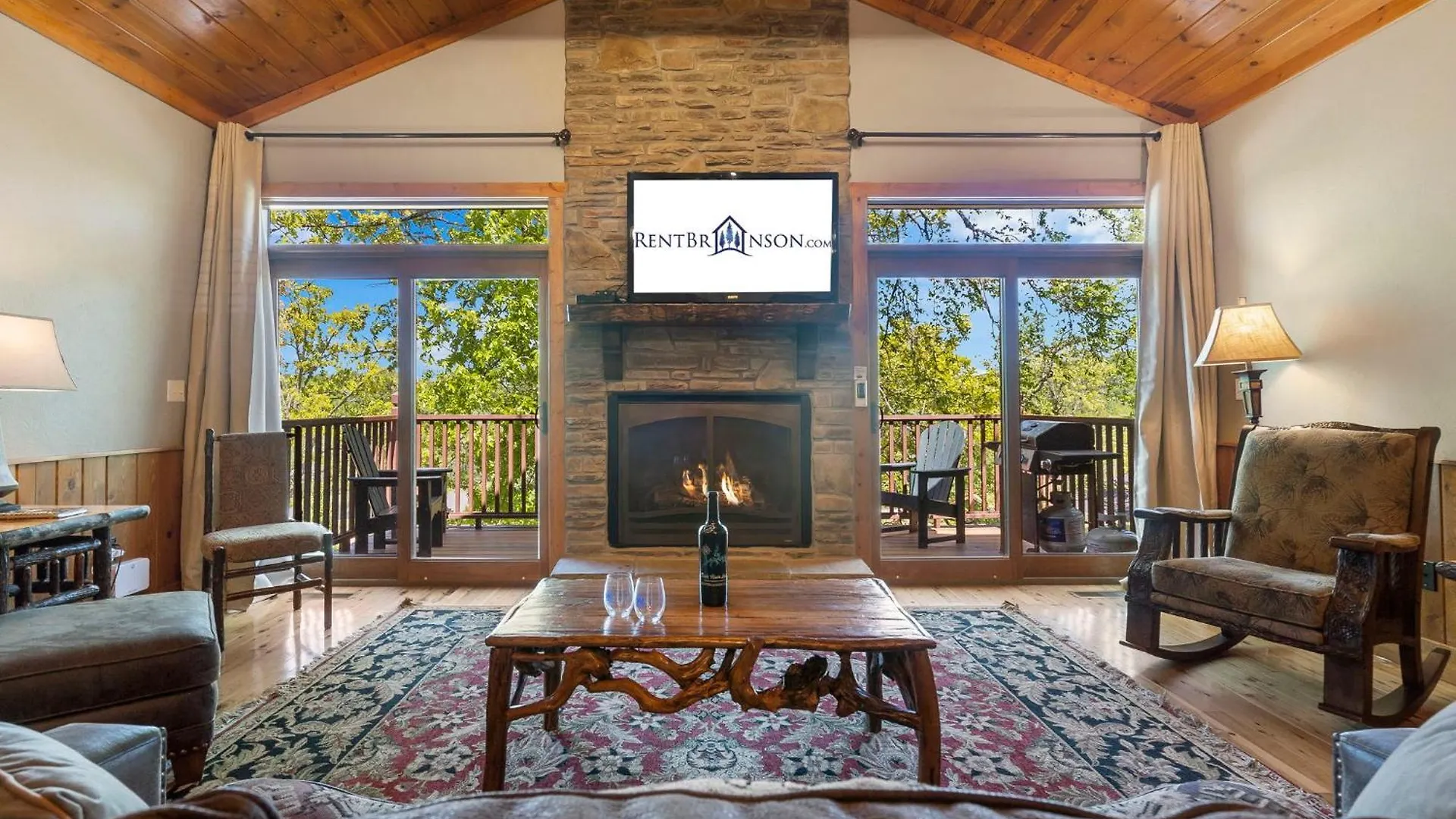 Taneycomo Upgraded Luxurious, Free Daily Fun, Adirondack Lodge, Beautiful Views! Free Sdc Tickets