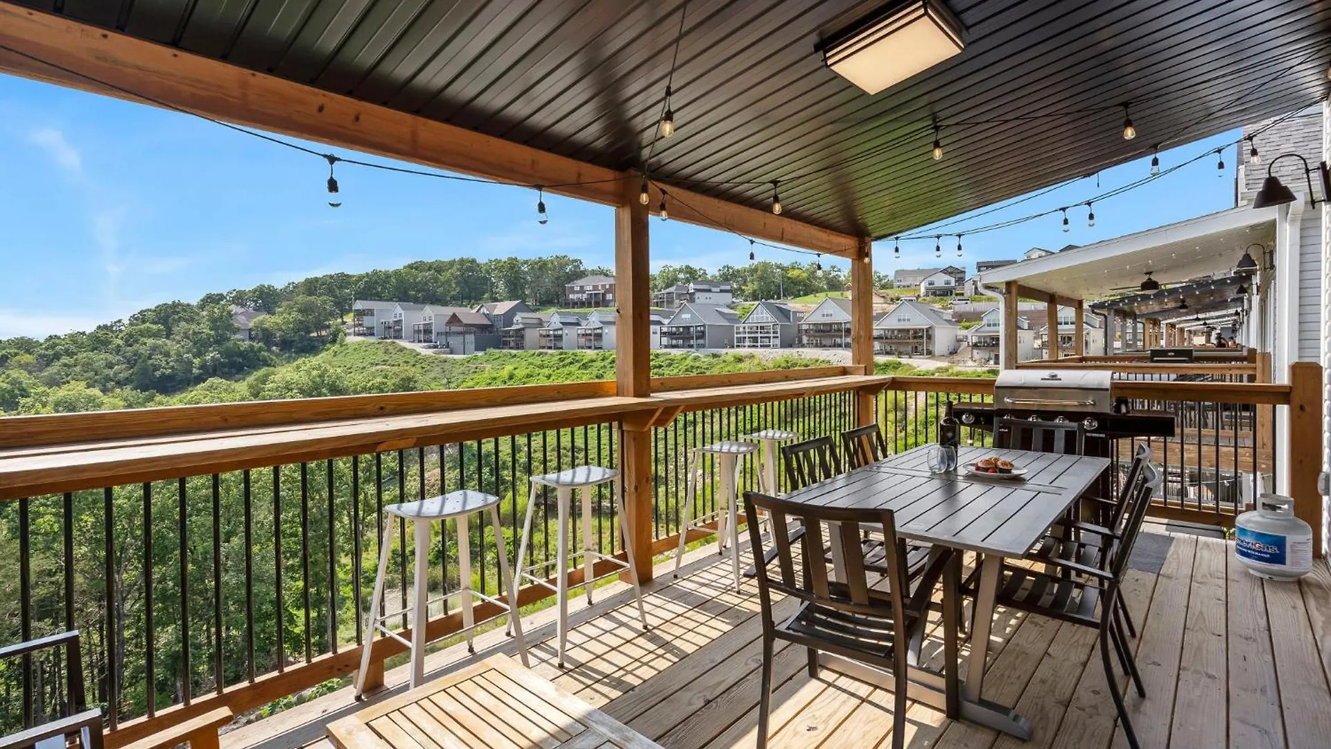 Holiday home Breathtaking Views-dog Friendly-$400 Of Free Tickets-high End Decor