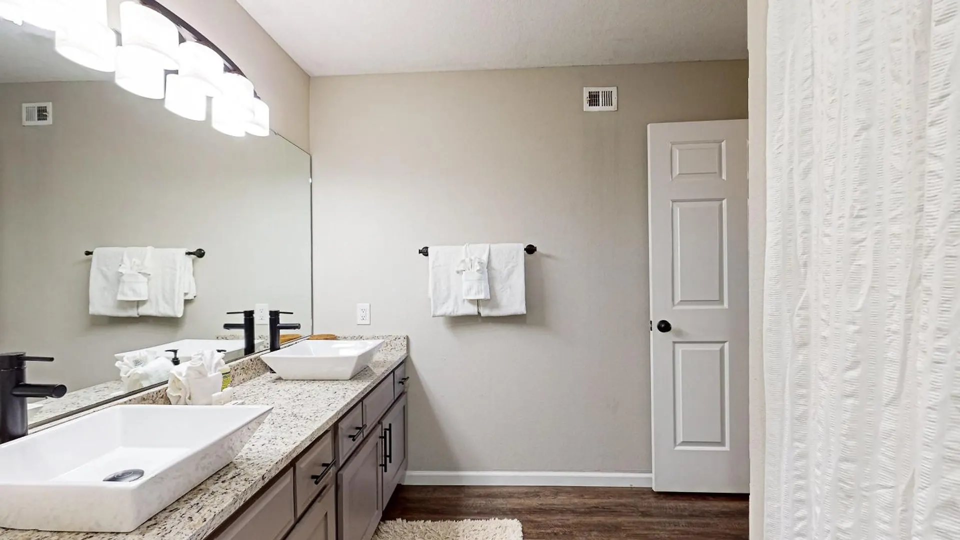 Apartment Pointe Royale Silver Linings Branson