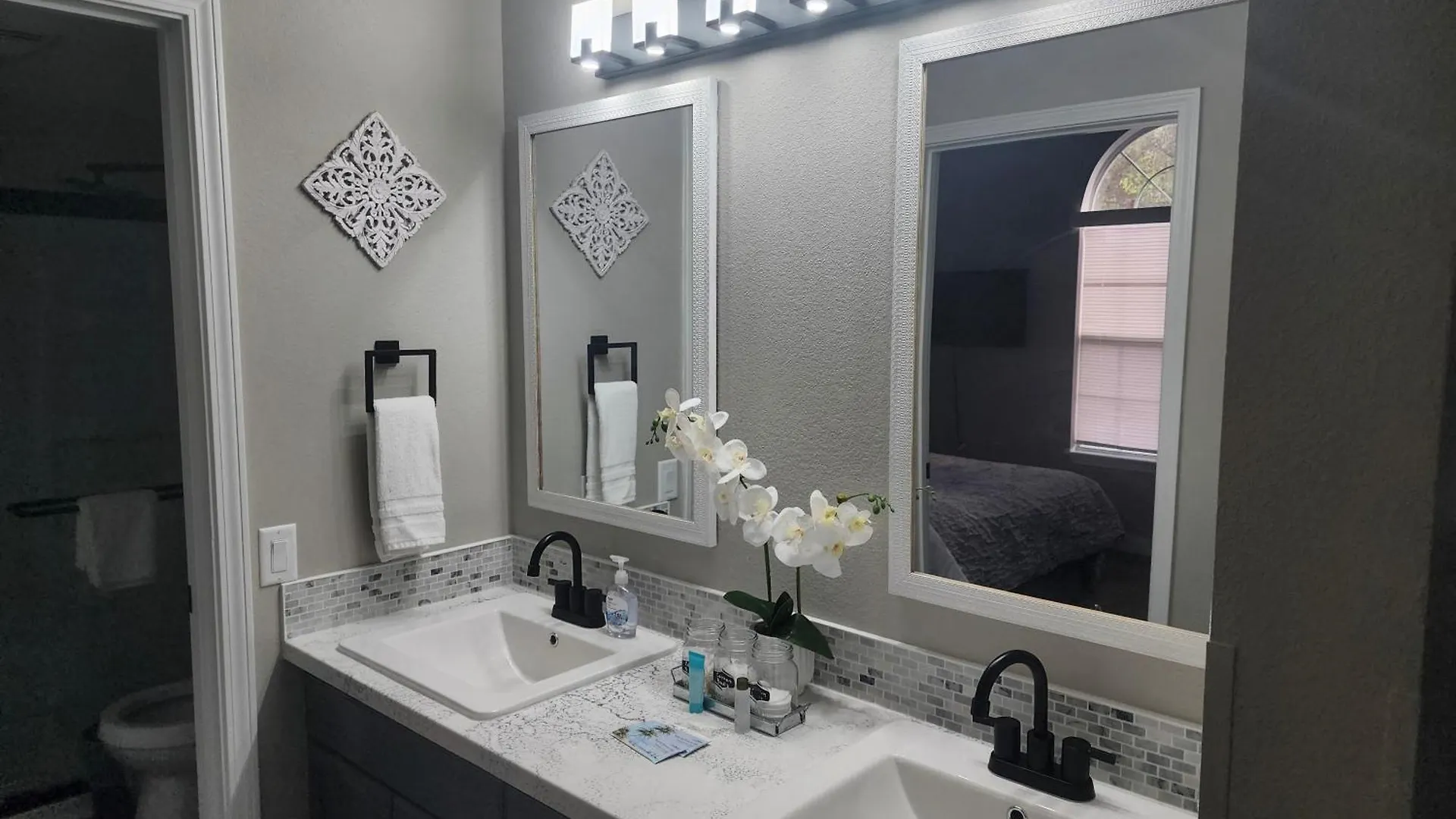 2br Cozy - Centrally Located - Free Tickets Included - Fc 53-5 Apartment *