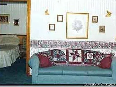 Lakeshore Bed & Breakfast