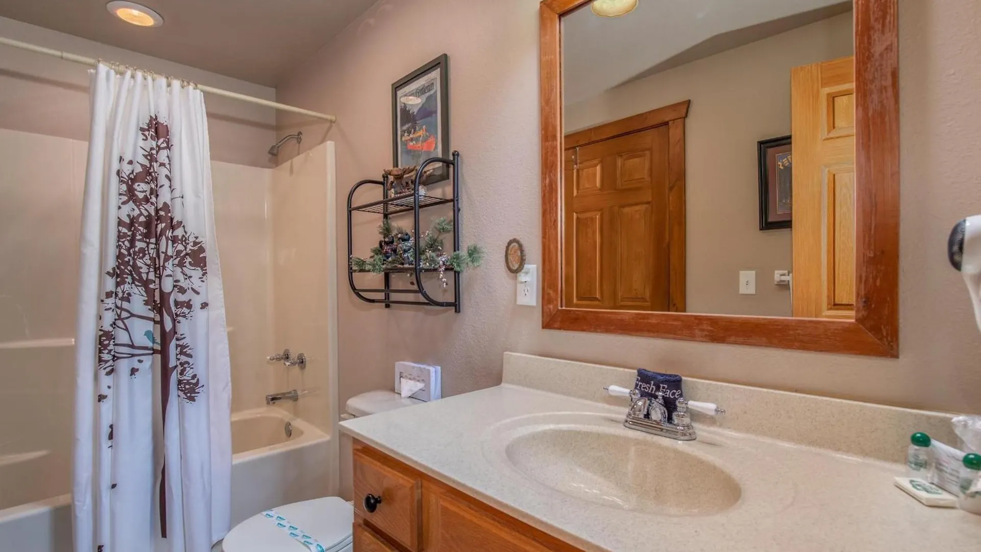 2br Village At Indian Point 2005 Near Sdc - Free Tickets Daily Up To $500 Branson