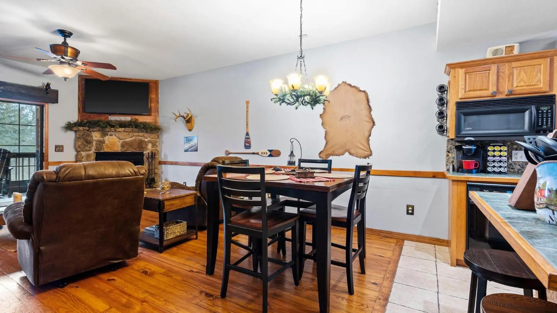 2br Village At Indian Point 2002 Near Sdc - Free Tickets Daily Up To $500 * Branson